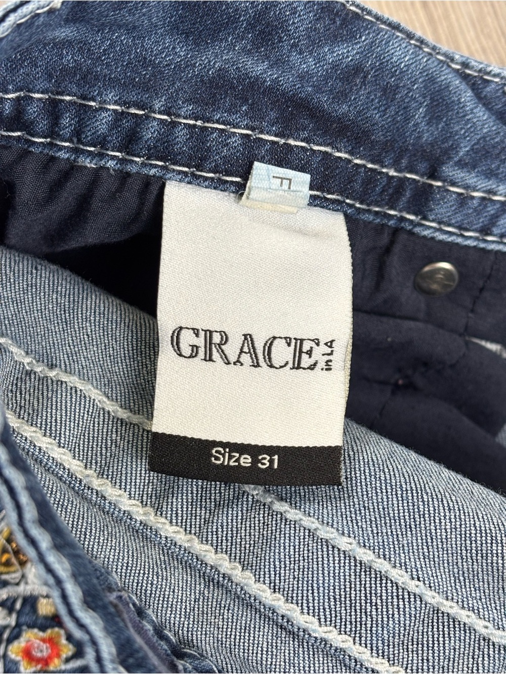 Grace In La Embroidered Flare Jeans - Dark Blue - Picture 11 of 15